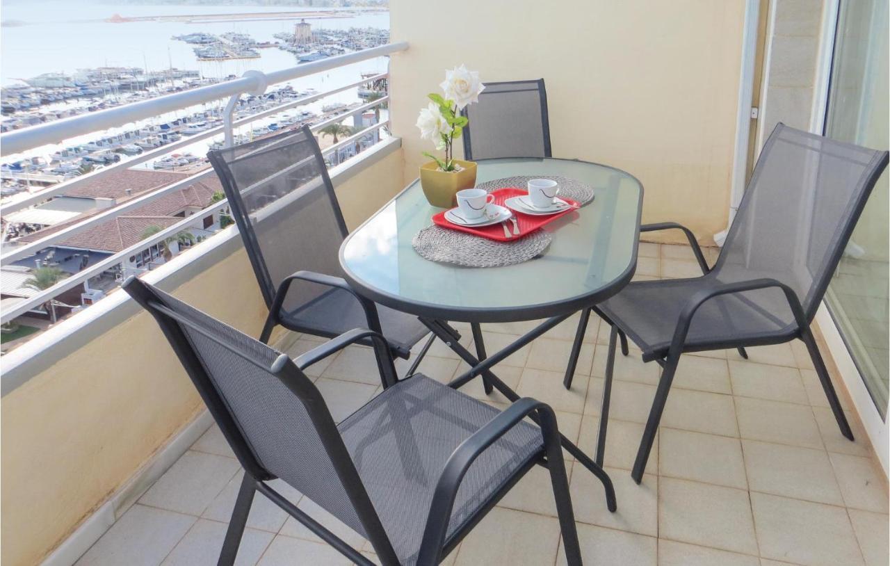2 Bedroom Stunning Apartment In Torrevieja Dış mekan fotoğraf